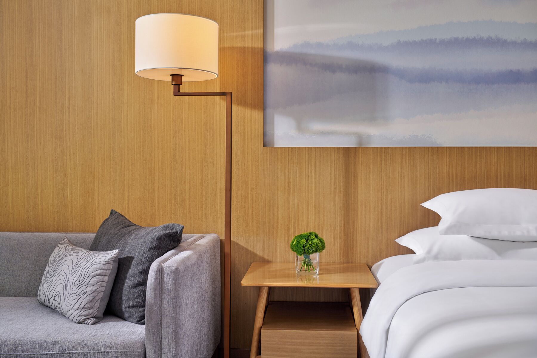 Upgraded Standard | Minibar, in-room safe, desk, laptop workspace