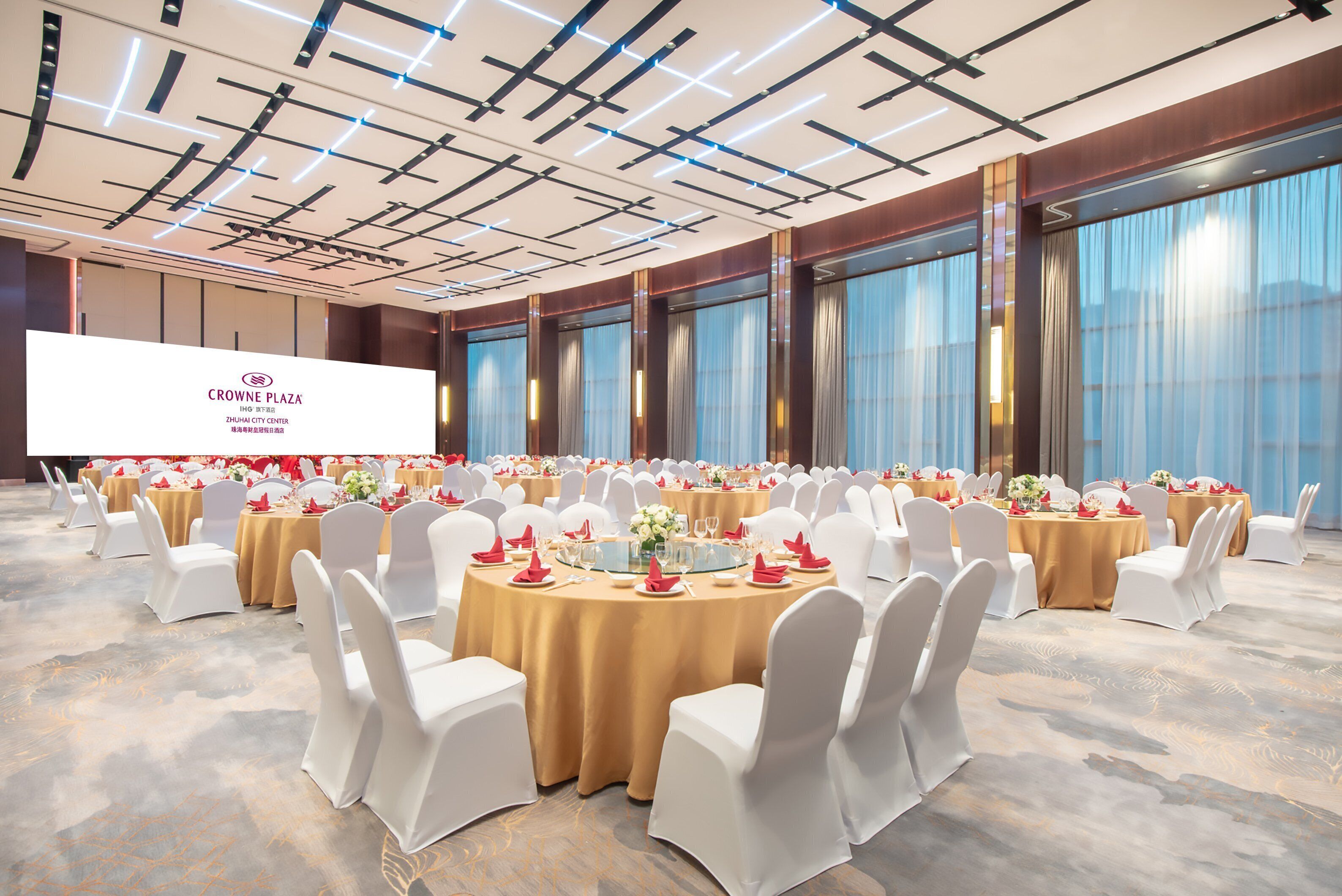 Photo - Crowne Plaza Zhuhai City Center by IHG
