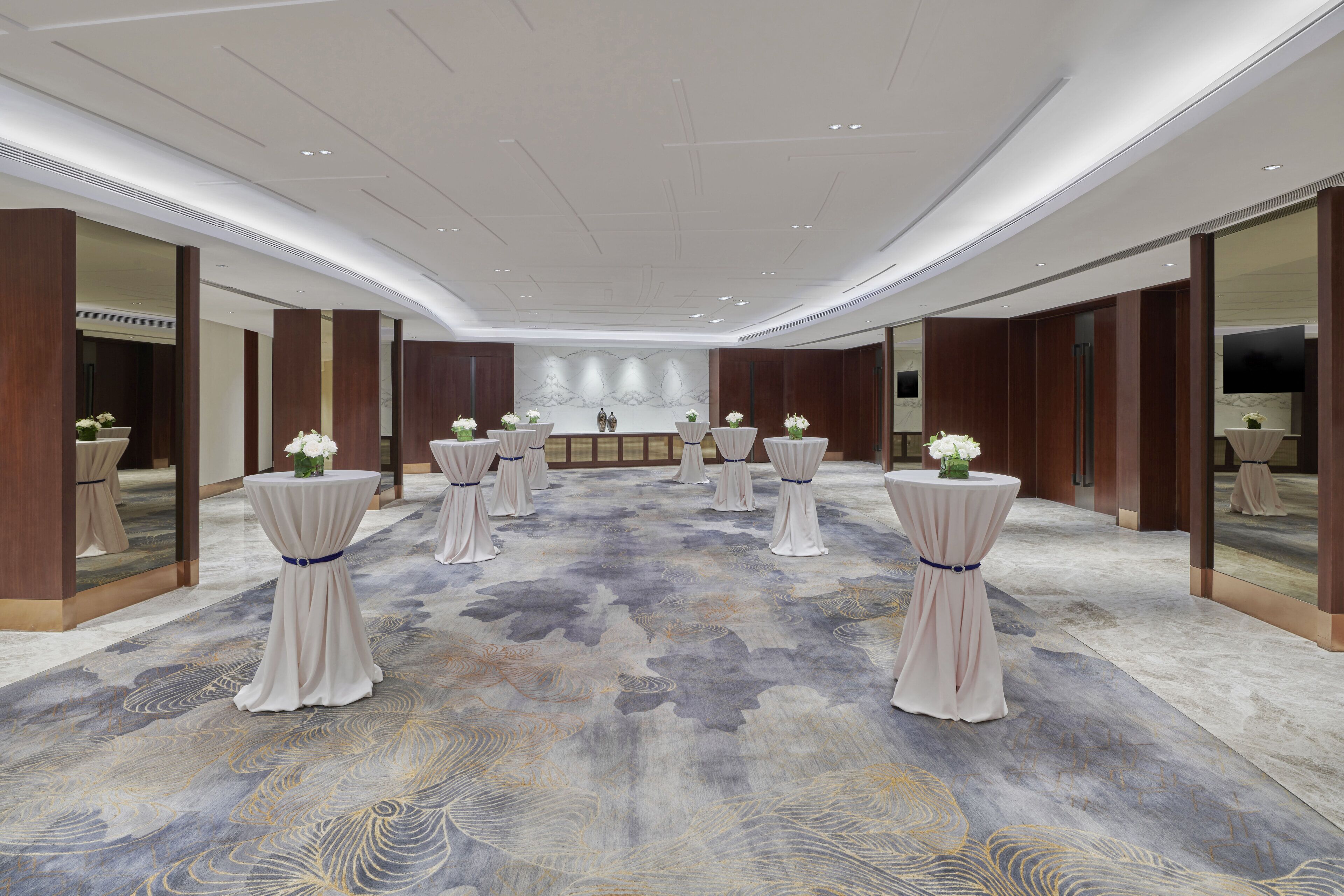 Photo - Crowne Plaza Zhuhai City Center by IHG