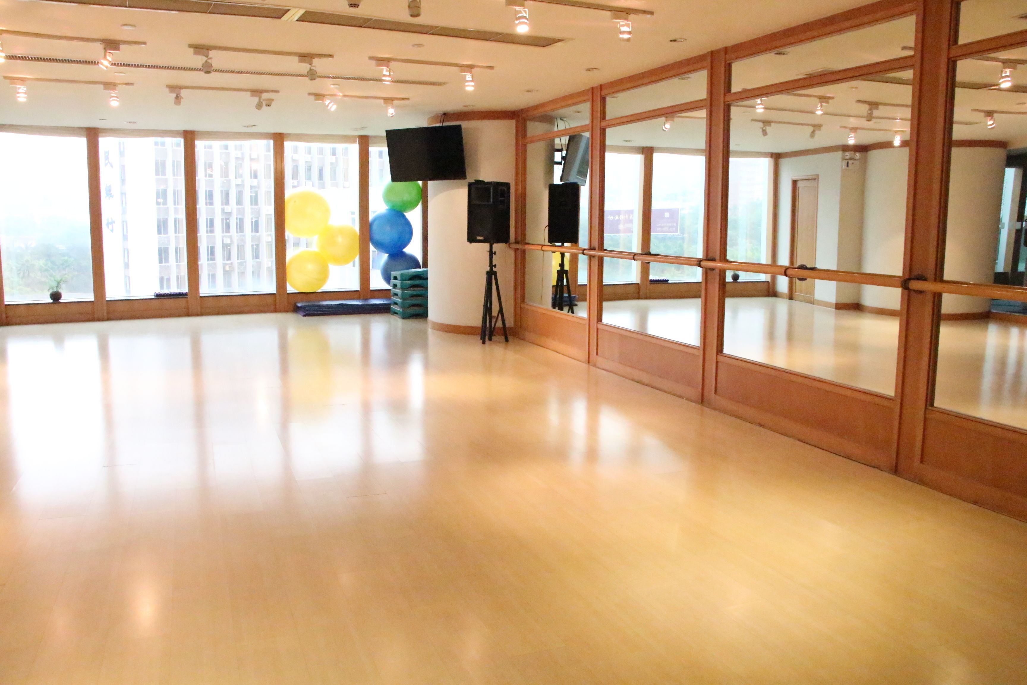 Photo - Crowne Plaza Zhuhai City Center by IHG