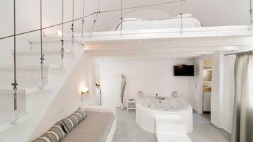 In-room safe, soundproofing, free cots/infant beds, free WiFi