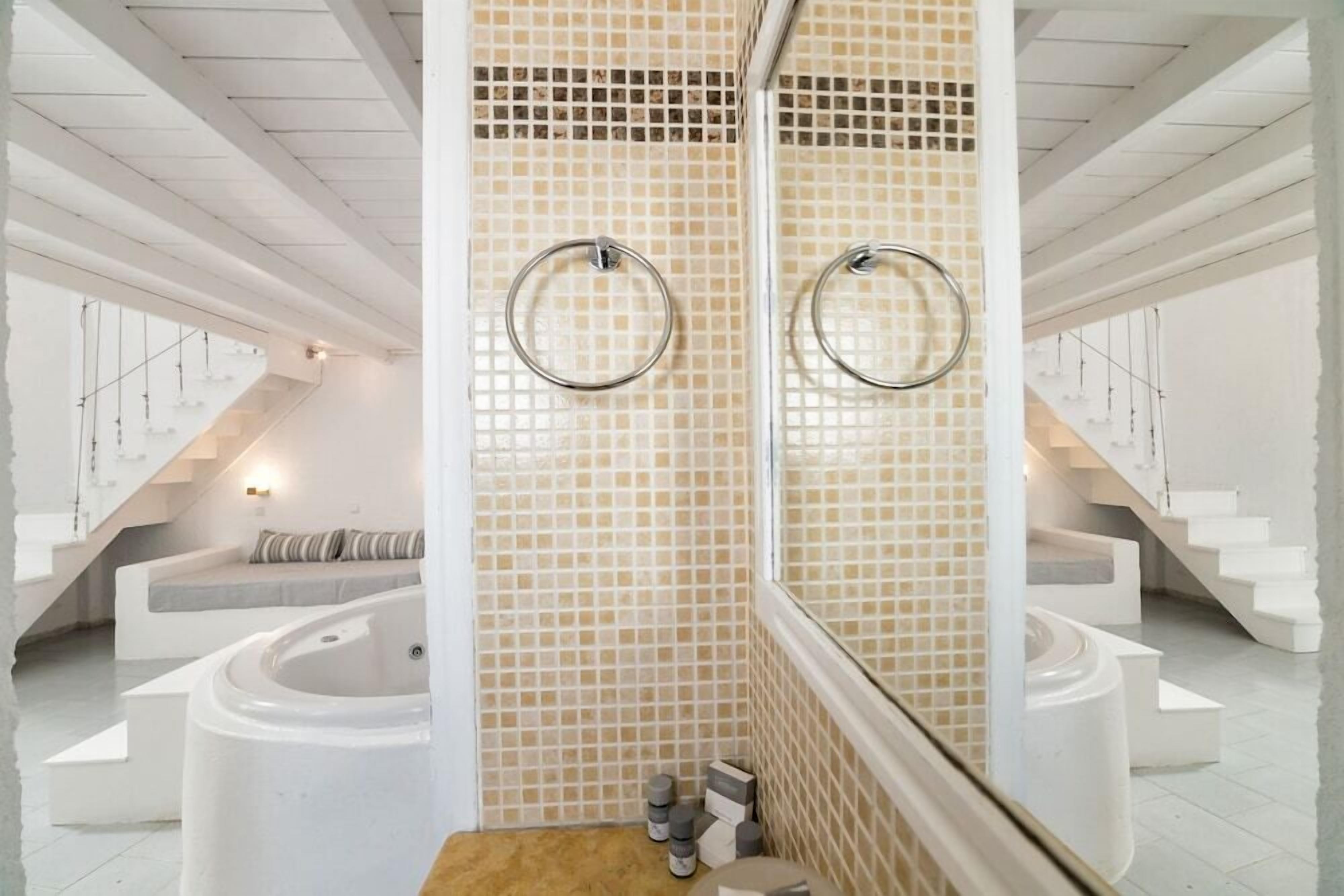 Photo - Artemis Suites