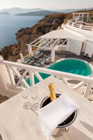 Artemis Suite (Caldera & Sunset View) | Balcony