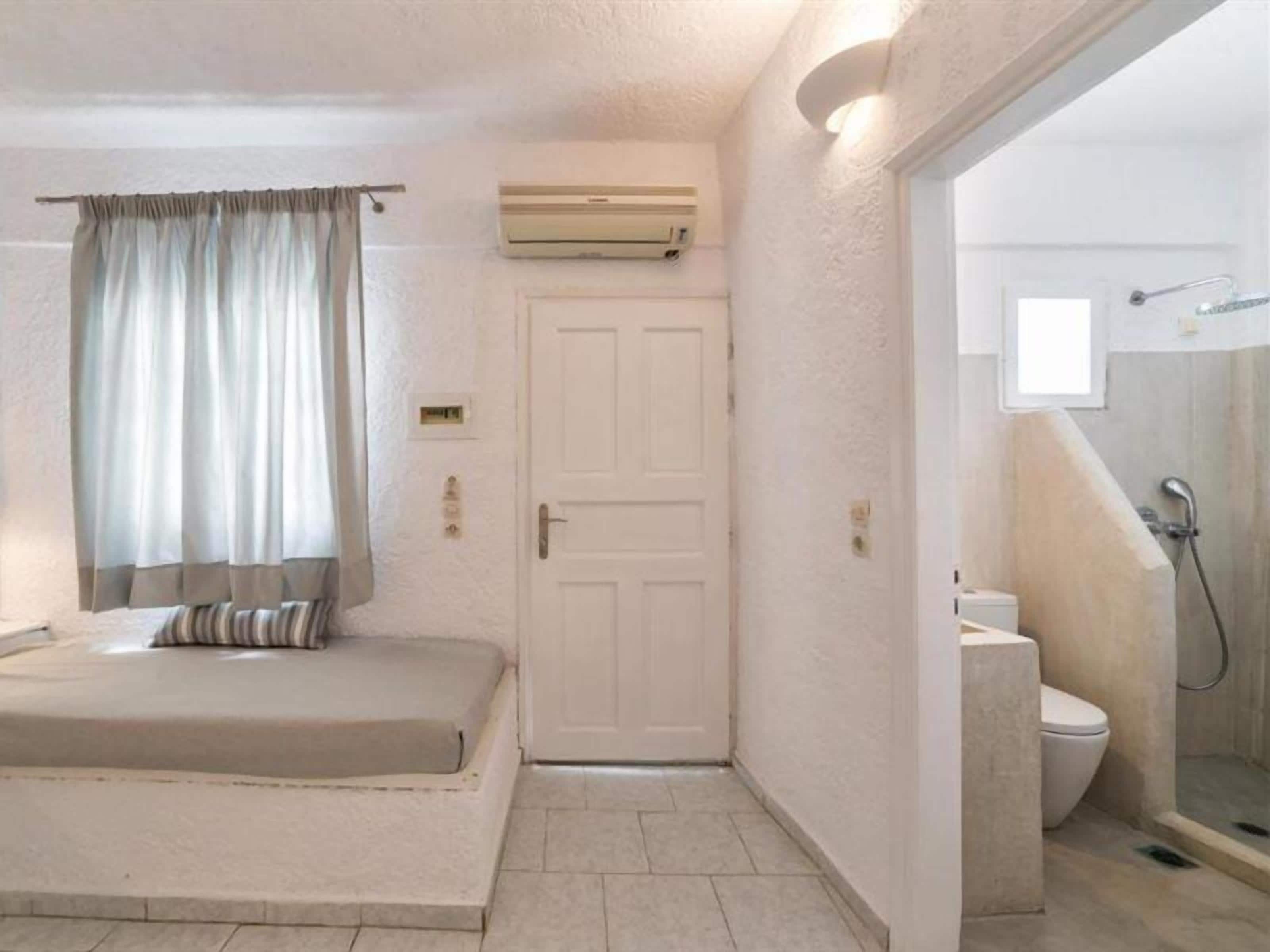Photo - Artemis Suites