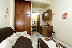 Superior Studio, Sea View  | Desk, free WiFi, bed sheets