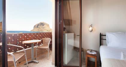 Mpalkoni Sti Monemvasia