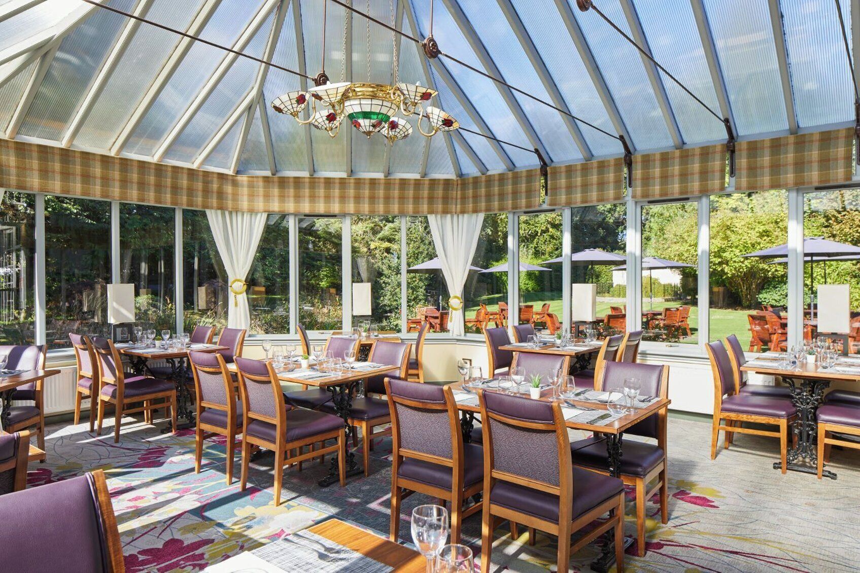 Breakfast, lunch, dinner served; local cuisine 