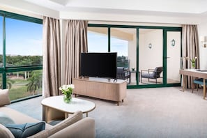 Premier-Suite, 1 King-Bett | Bettwäsche aus ägyptischer Baumwolle, hochwertige Bettwaren, Minibar