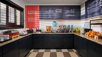 Free daily buffet breakfast