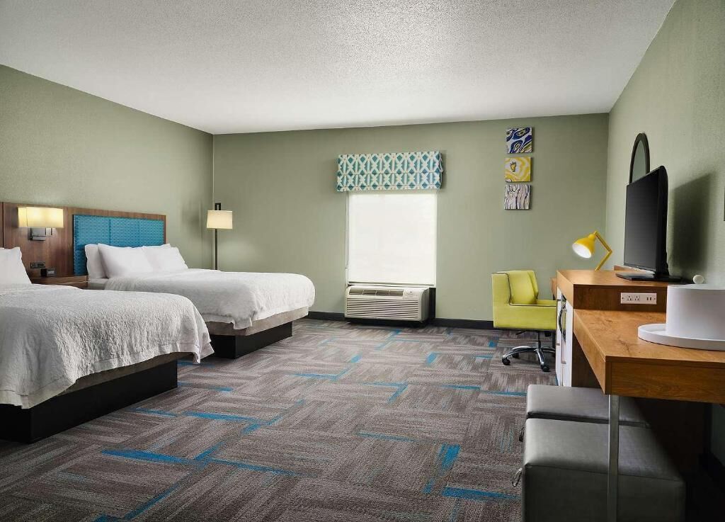 In-room safe, iron/ironing board, free WiFi, bed sheets