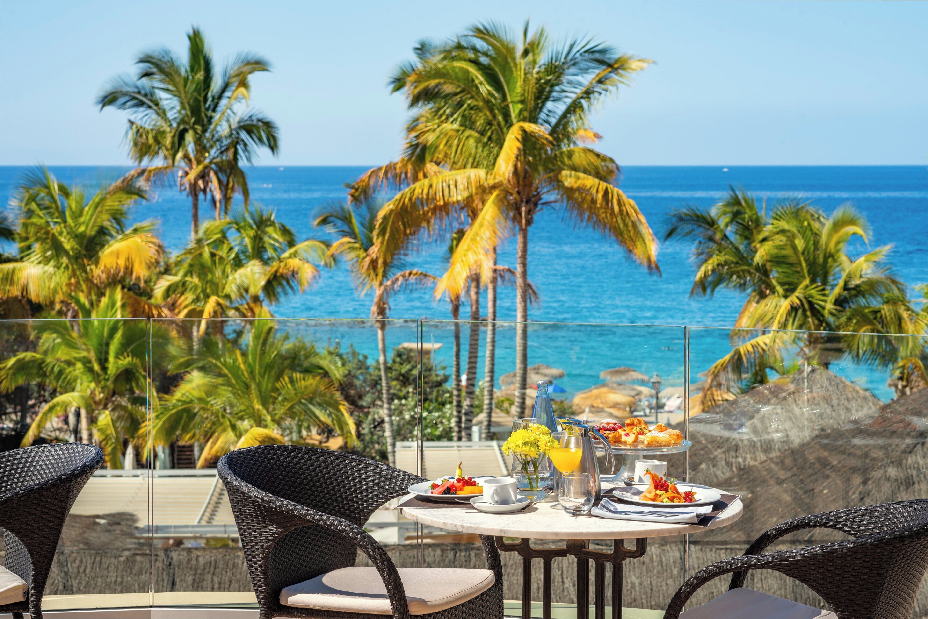 Desayuno buffet incluido todos los días 