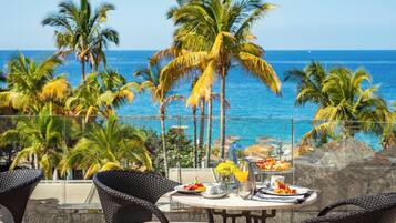 Desayuno buffet incluido todos los días