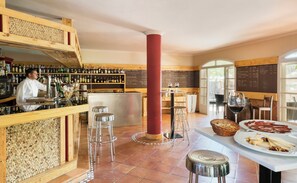 Bar (on property) - Bahia del Duque (Adeje)