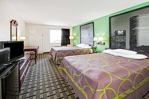 Escritorio, cortinas opacas, sistema de insonorización y wifi gratis