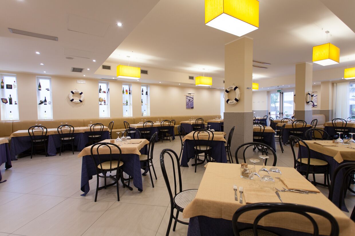 breakfast, lunch, dinner served; italian cuisine