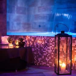 Sauna, hot tub, steam room, Turkish bath/hammam, body treatments