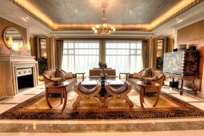 1 soverom, sengetøy av topp kvalitet, minibar og safe på rommet