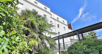 B&B HOTEL Les Sables-d'Olonne Centre Gare