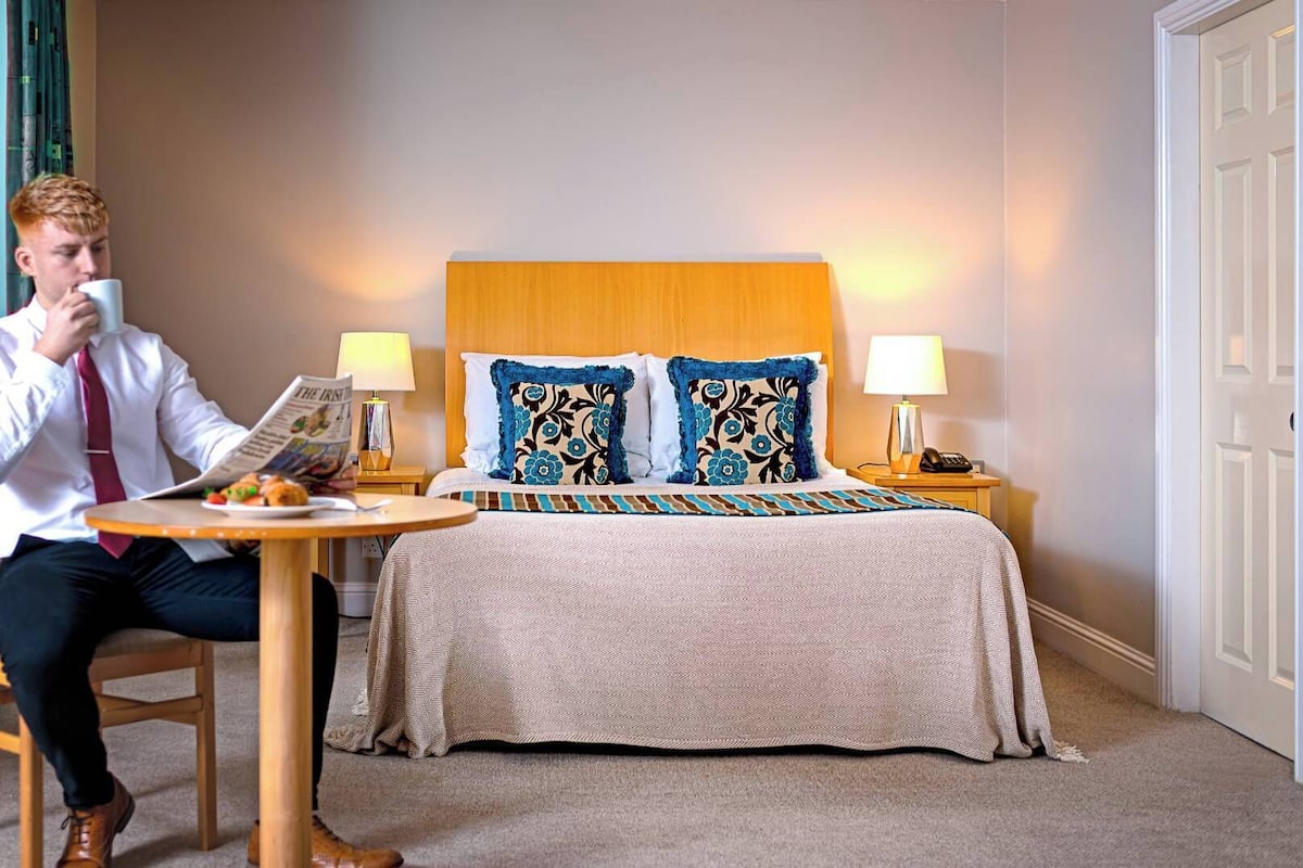 in-room safe, desk, iron/ironing board, free wifi