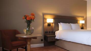 In-room safe, desk, iron/ironing board, free WiFi