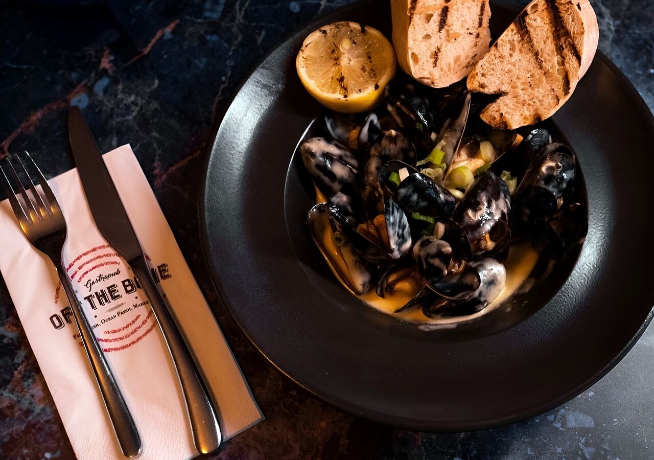 Photo - Great National South Court Hotel