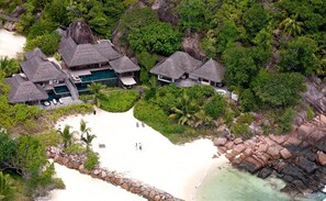 Presidential Villa, 3 Bedrooms, Private Pool, Ocean View | Premium bedding, minibar, in-room safe, individually decorated