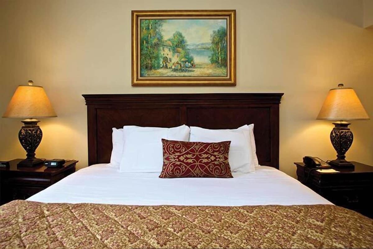 In-room safe, iron/ironing board, free WiFi, individually decorated