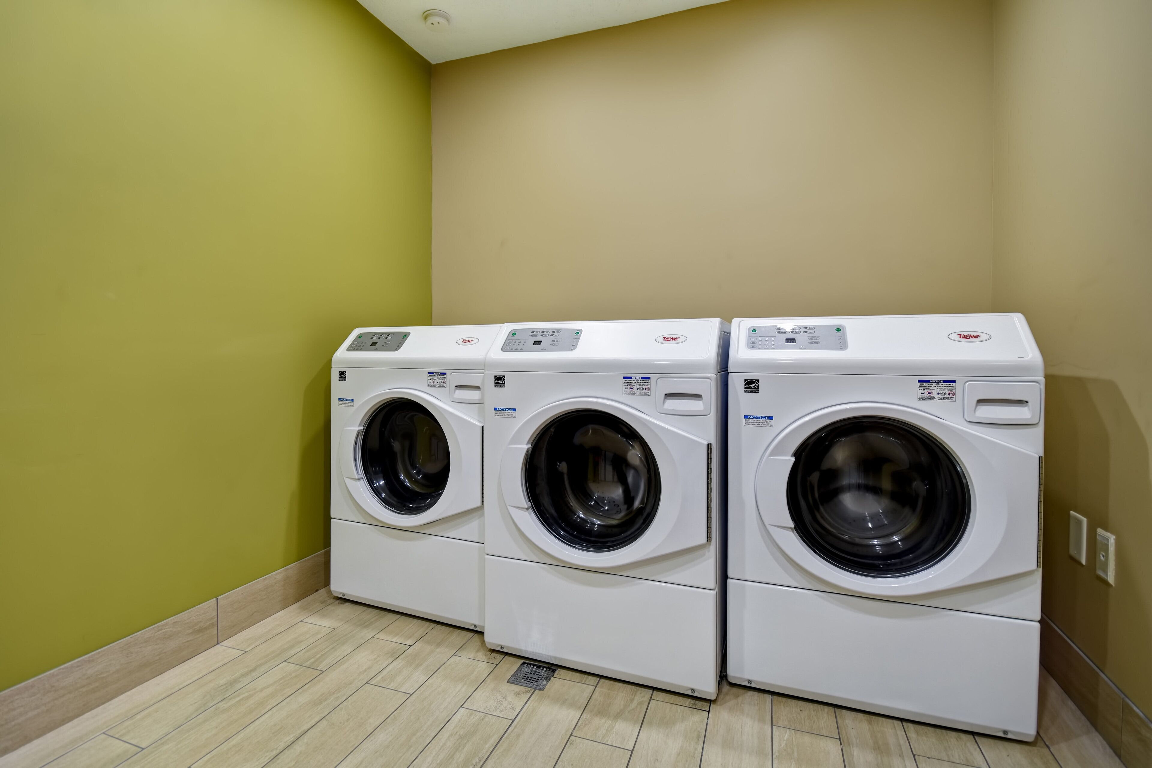 Foto - Staybridge Suites Grand Rapids-Kentwood by IHG