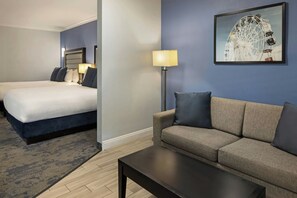 Studio, Multiple Beds, Courtyard View | Premium bedding, in-room safe, desk, iron/ironing board - City Express By Marriott Manhattan Beach (Manhattan Beach)