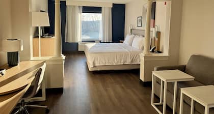 Spark by Hilton Woburn Boston