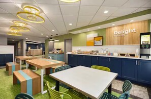 Petit déjeuner continental compris tous les jours