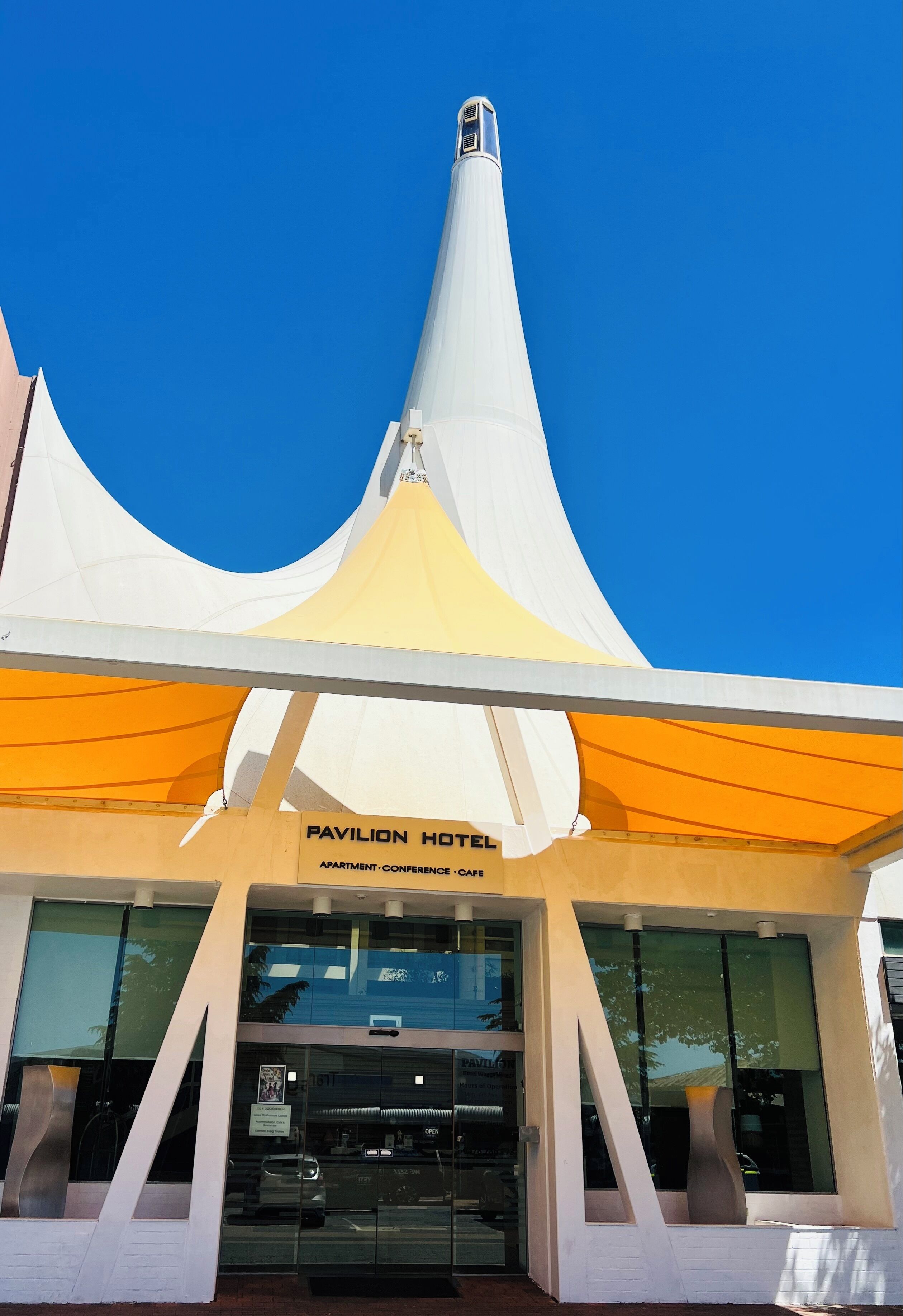 Overnatningsstedets facade