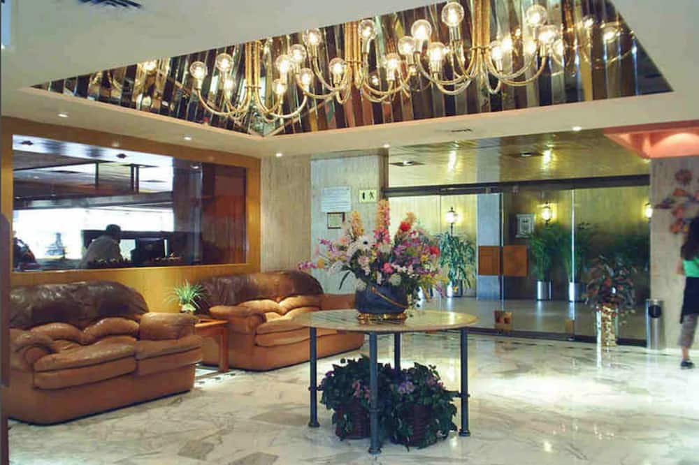 Segovia Regency Hotel