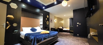 ACCUEIL HOTEL PARIS PIGALLE MONTMARTRE – Hôtel rénové