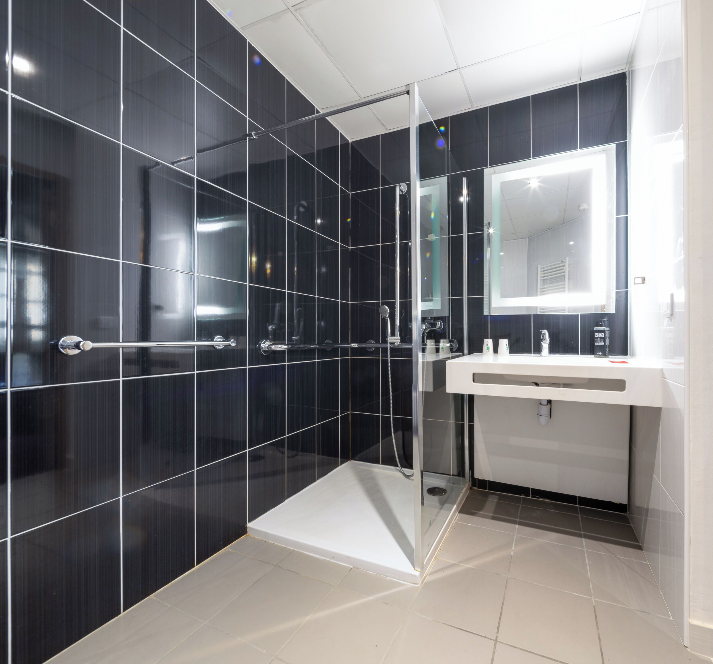 Foto - Accueil Hôtel Paris Pigalle Montmartre