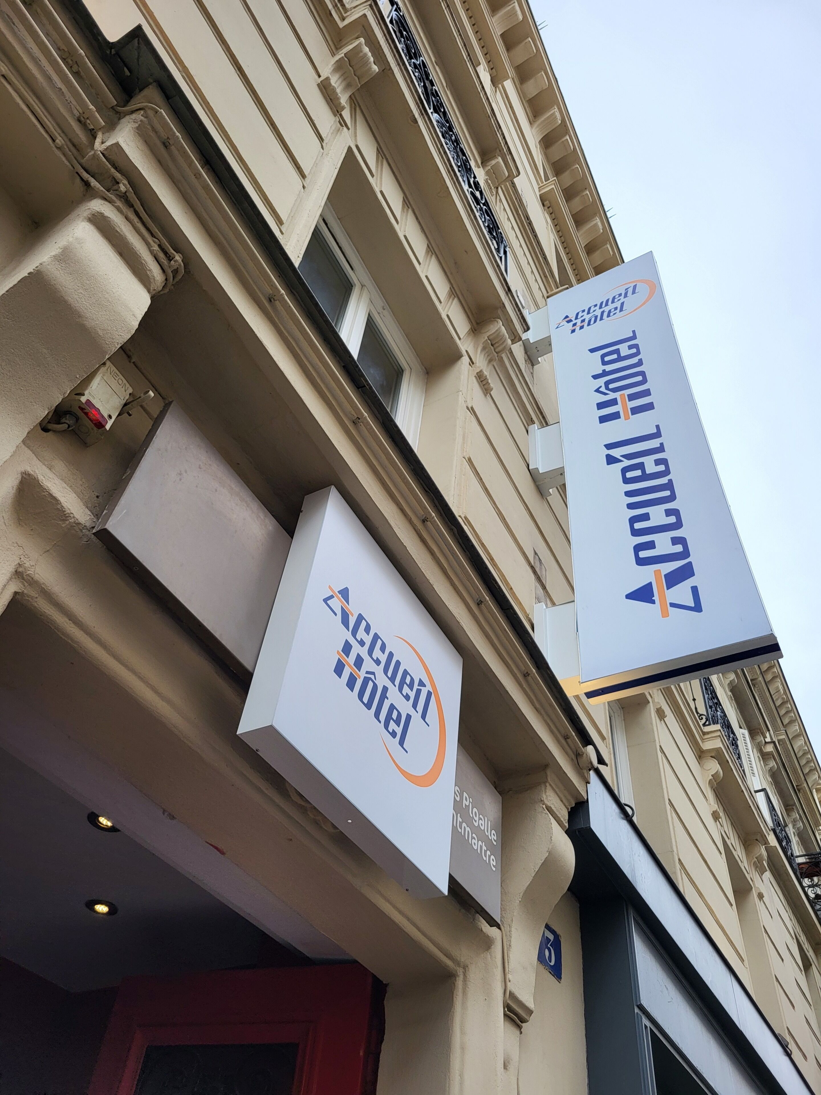 Foto - Accueil Hôtel Paris Pigalle Montmartre