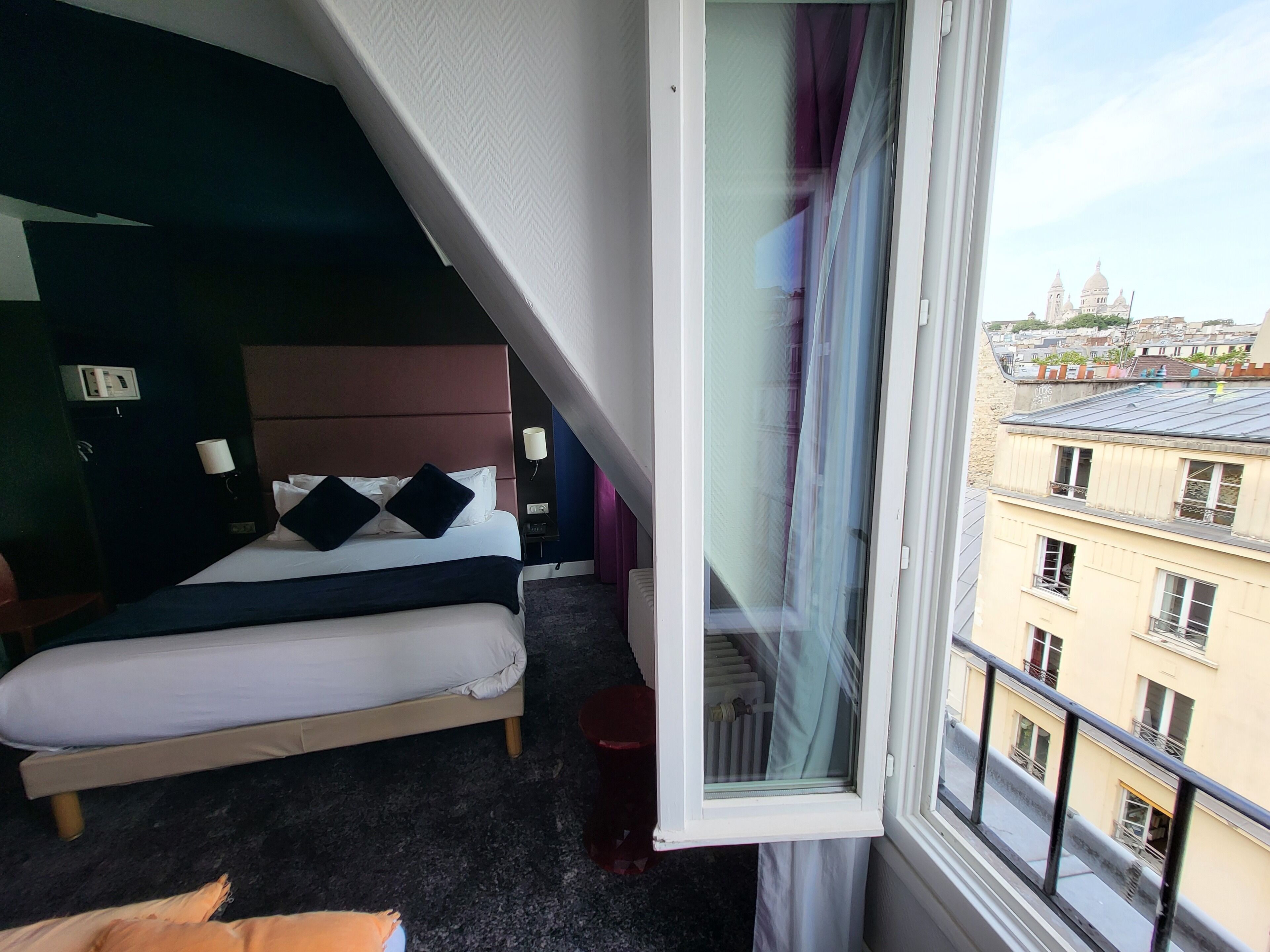 Foto - Accueil Hotel Paris Pigalle Montmartre
