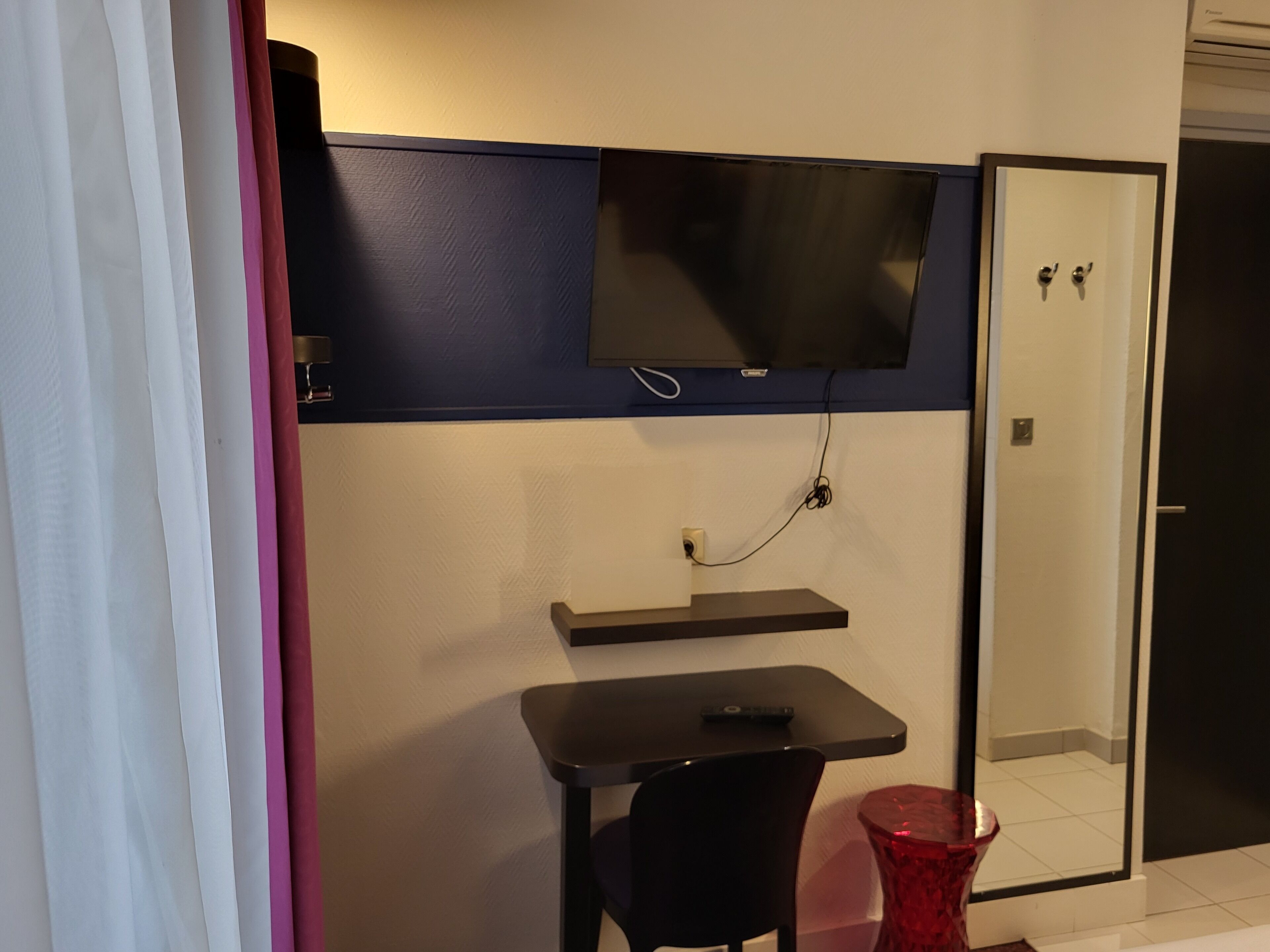 Foto - Accueil Hôtel Paris Pigalle Montmartre