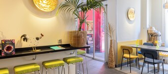 아퀼 호텔 파리 피갈 몽마르트르