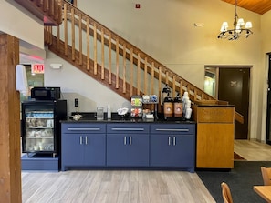 Free continental breakfast