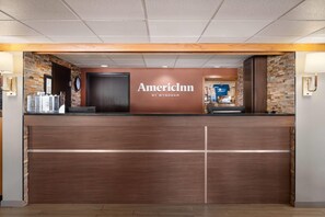 Lobby - AmericInn by Wyndham Tofte Near Lake Superior (Tofte)