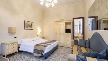 1 bedroom, down duvets, in-room safe, desk