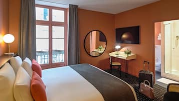 Premium bedding, pillow-top beds, in-room safe, desk