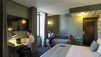 Chambre Supérieure, 1 lit double et 1 canapé-lit | Literie de qualité supérieure, surmatelas