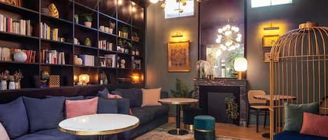 Bar (in der Unterkunft)