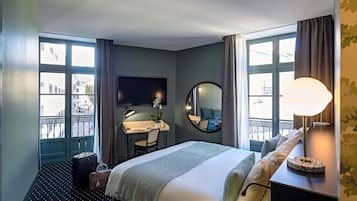 Premium bedding, pillow-top beds, in-room safe, desk