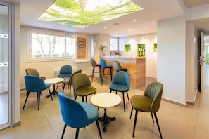Bar (on property) - Sure Hotel by Best Western Rennes Chantepie (Chantepie)