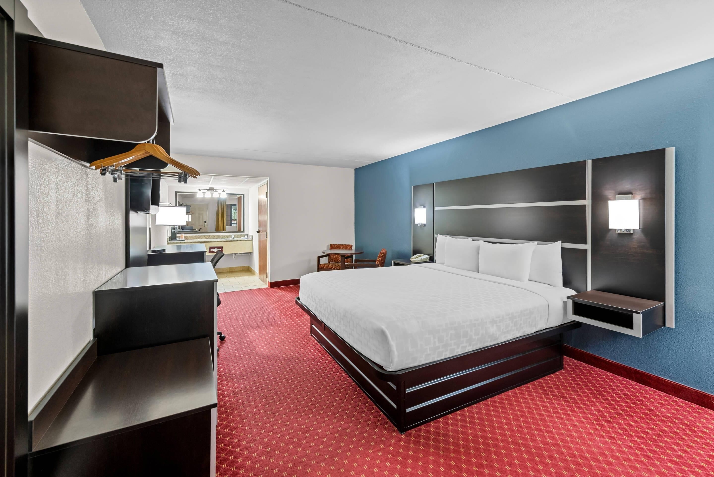 Room, 1 King Bed, Accessible, Non Smoking | Pillow-top beds, desk, laptop workspace, iron/ironing board