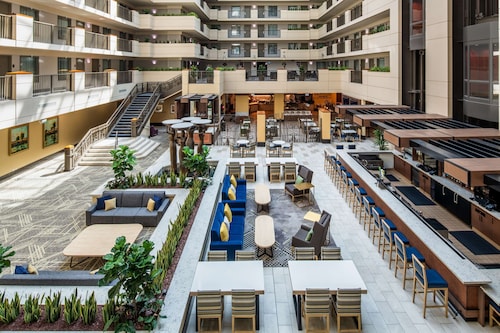 Embassy Suites by Hilton Sacramento Riverfront Promenade