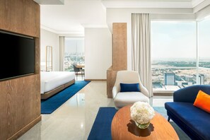 Suite junior | Ropa de cama de alta calidad y minibar 